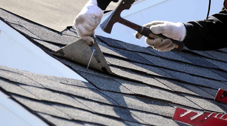 Expert Emergency Roof Repairs services in Northbrook, IL